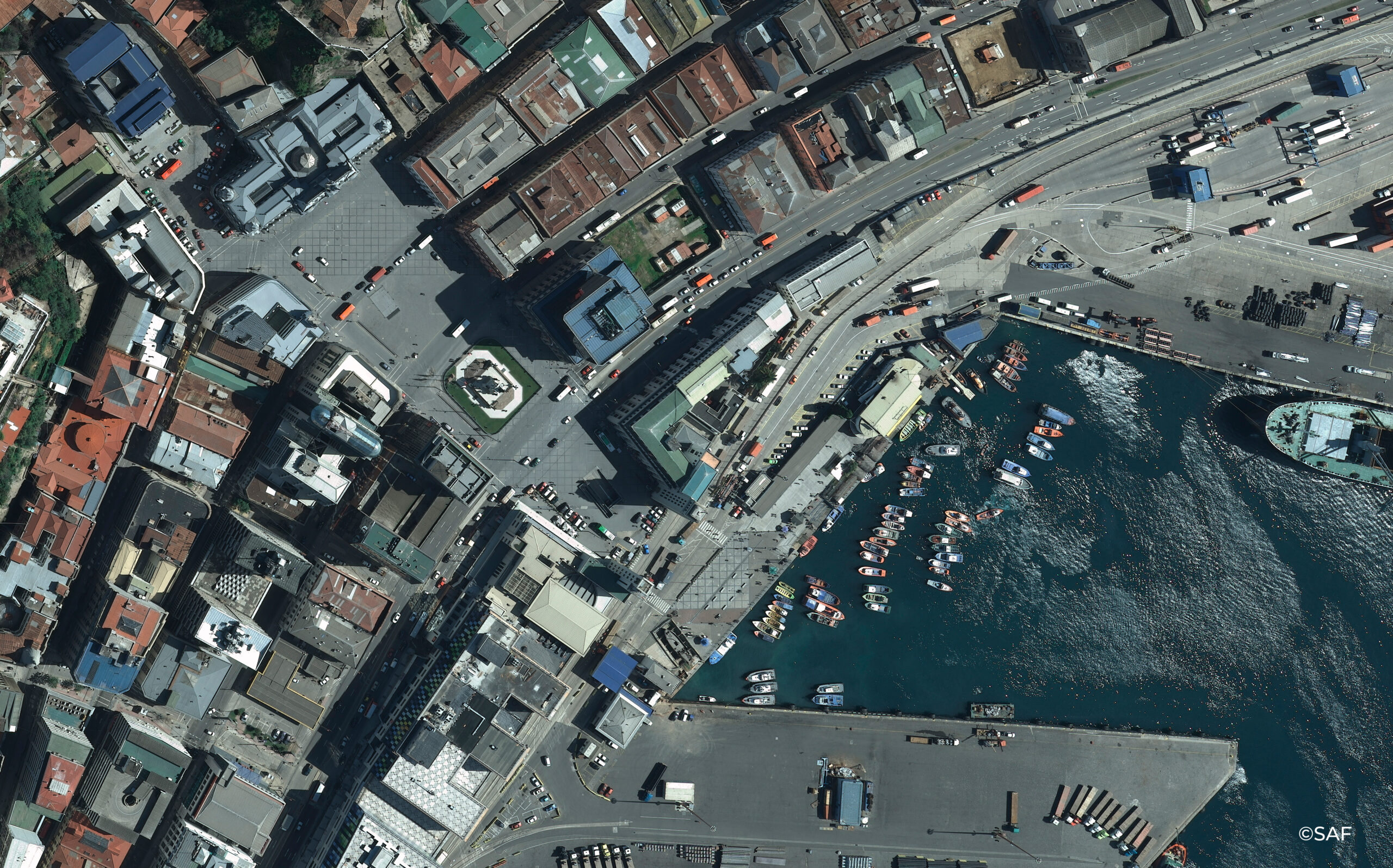 Valparaiso 10cms2508 001~0091 Rgb